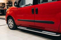 Opel Combo 2012-2018 Estribos Laterales Tayga V2 (2 uds., Aluminio) foto 1