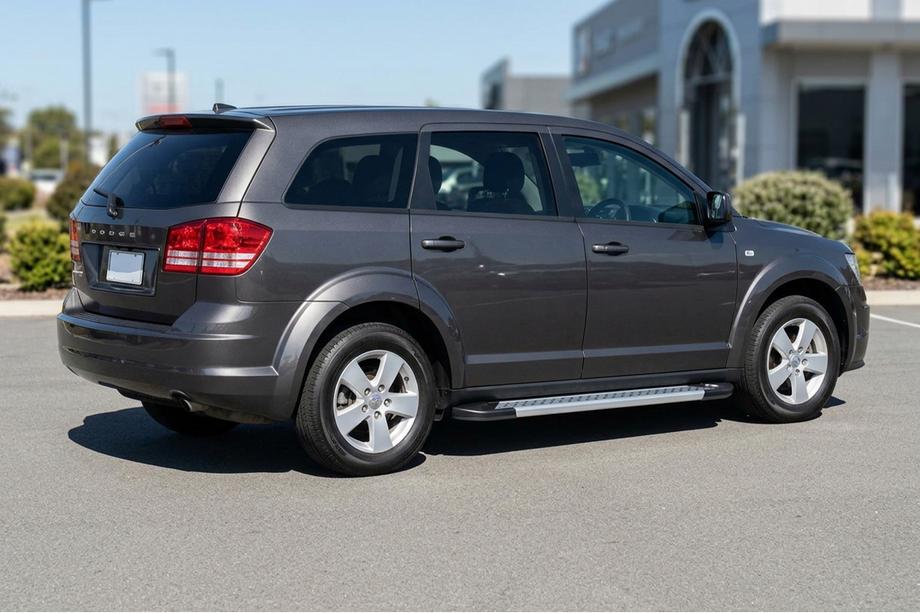 Dodge Journey 2008-2020 Estribos Laterales New Vision Grey (2 uds., Aluminio) Image