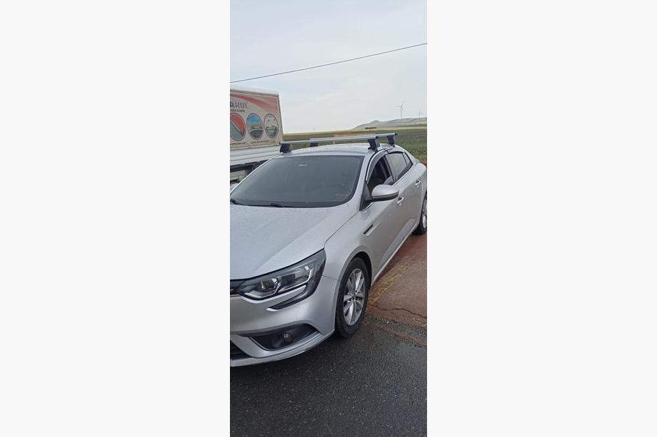 Renault Megane IV 2016-2025 Barras de techo para techo liso (2 uds, Asaf V4) Foto 1