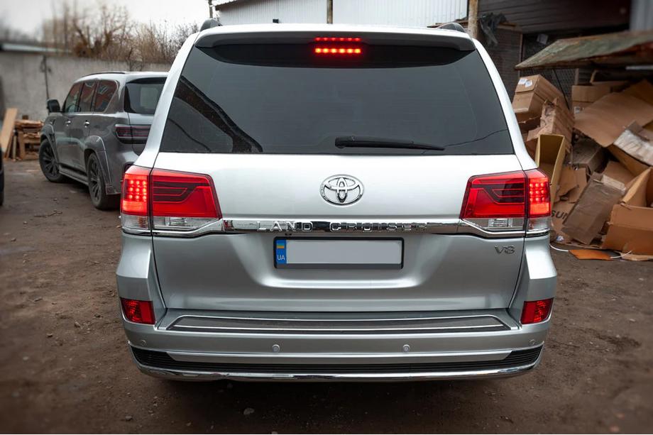 Toyota Land Cruiser 200 2007-2021 Pilotos Traseros 2016-2021 (Estándar OEM) Foto 6