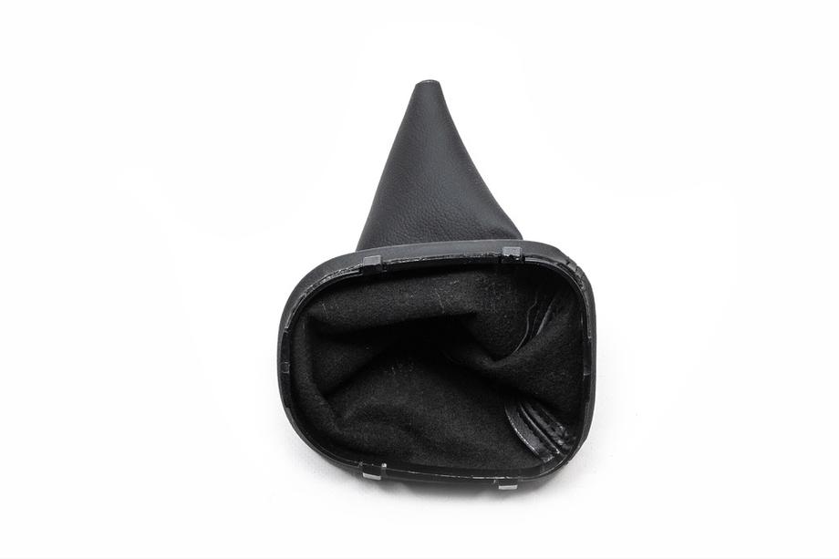 Mercedes C-class W203 2000-2007 Funda palanca de cambios OEM (manual, polipiel) Foto 3