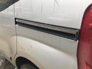 Fiat Fiorino/Qubo 2008-2024 Molduras de acero inoxidable para puertas correderas (2 uds) foto 4
