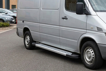 Volkswagen LT 1995-2006 Estribos Laterales New Vision Grey (2 uds., Aluminio) Batalla Media foto 1