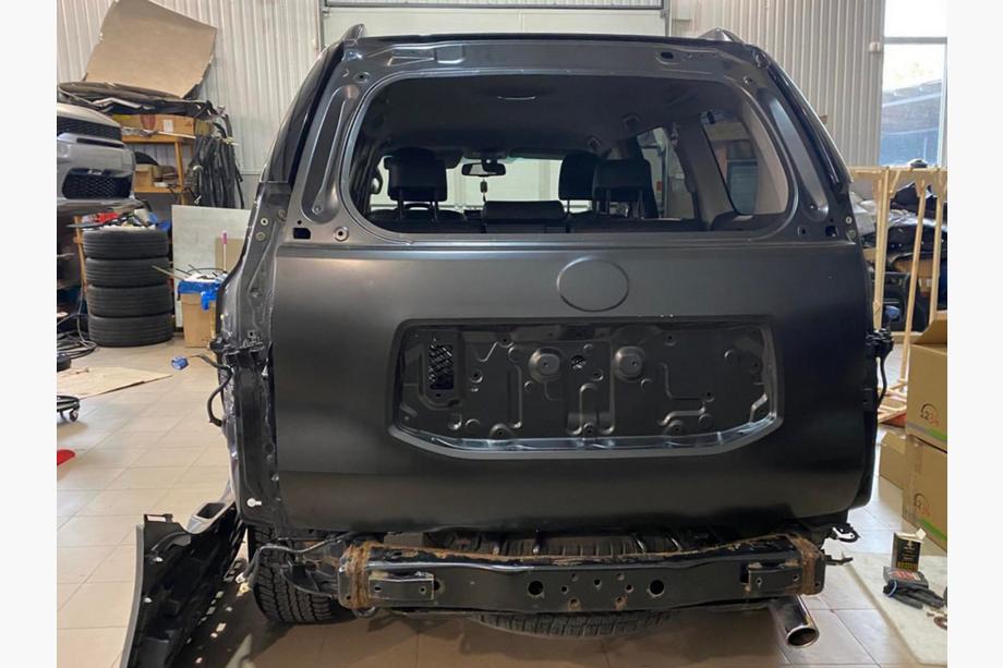 Toyota Land Cruiser Prado 150 2009-2023 Kit de restyling a Lexus GX460 2020 Foto 31