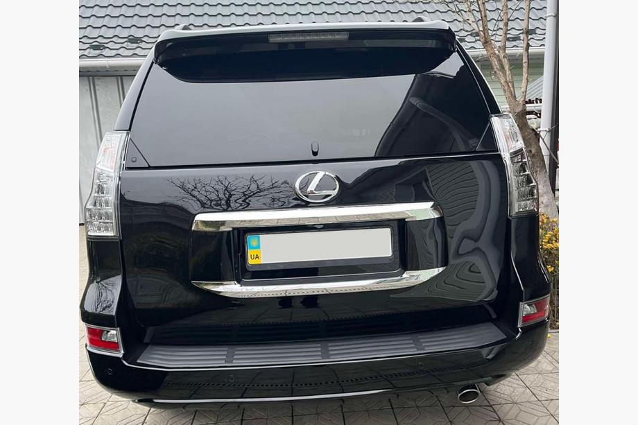 Toyota Land Cruiser Prado 150 2009-2023 Kit de restyling a Lexus GX460 2020 Foto 35