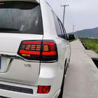 Toyota Land Cruiser 200 2007-2021 Pilotos Traseros 2016-2021 (Sequential Red) foto 16