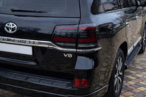 Toyota Land Cruiser 200 2007-2021 Pilotos Traseros 2016-2021 (Sequential Red) foto 5