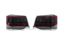 Toyota Land Cruiser 200 2007-2021 Pilotos Traseros 2016-2021 (Sequential Red) foto 4