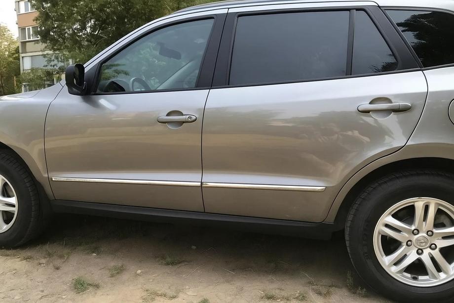 Hyundai Santa Fe 2 2006-2012 Molduras de puerta acero inoxidable (4 uds) Image