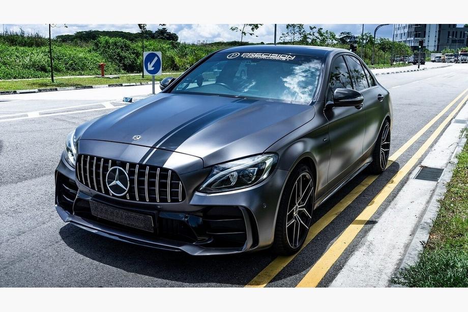 Mercedes C-class W205 2014-2021 Kit de carroceria con parachoques trasero completo (diseño Black Mamba C63GT) Foto 1