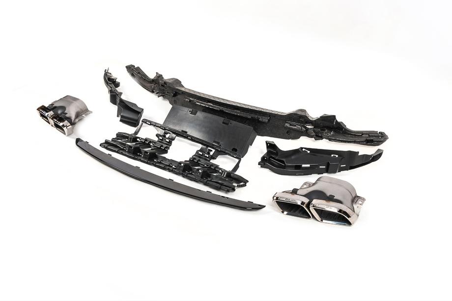 Mercedes C-class W205 2014-2021 Kit de carroceria con parachoques trasero completo (diseño Black Mamba C63GT) Foto 17