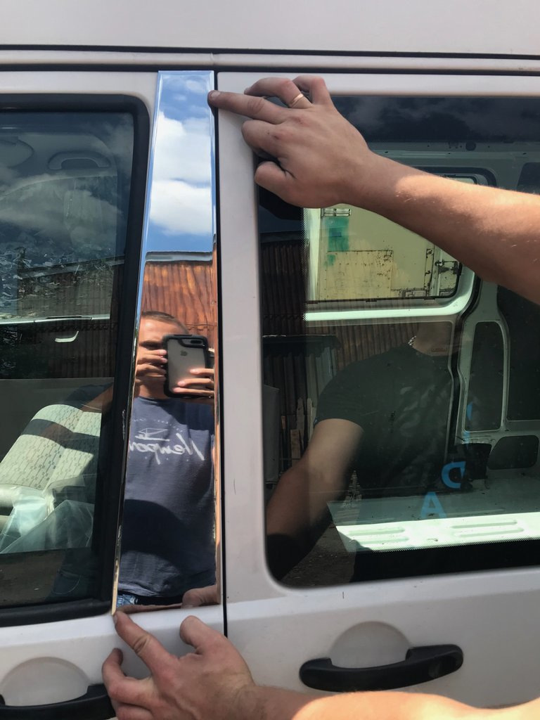 Cubre pilares de puerta Volkswagen T5 Multivan