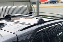 Toyota Rav 4 2019–2025 Barras de techo transversales OEM para rieles de techo integrados (2 uds) foto 9