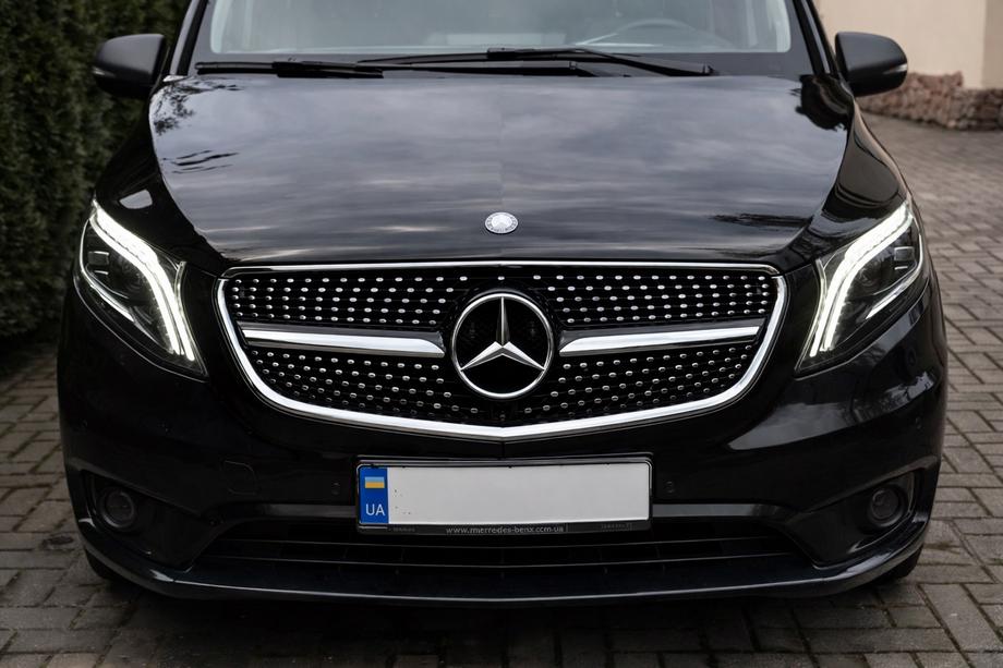 Mercedes Vito/V-class W447 2014- Parrilla Delantera Diamond (2014-2023 para Vito W447) Image