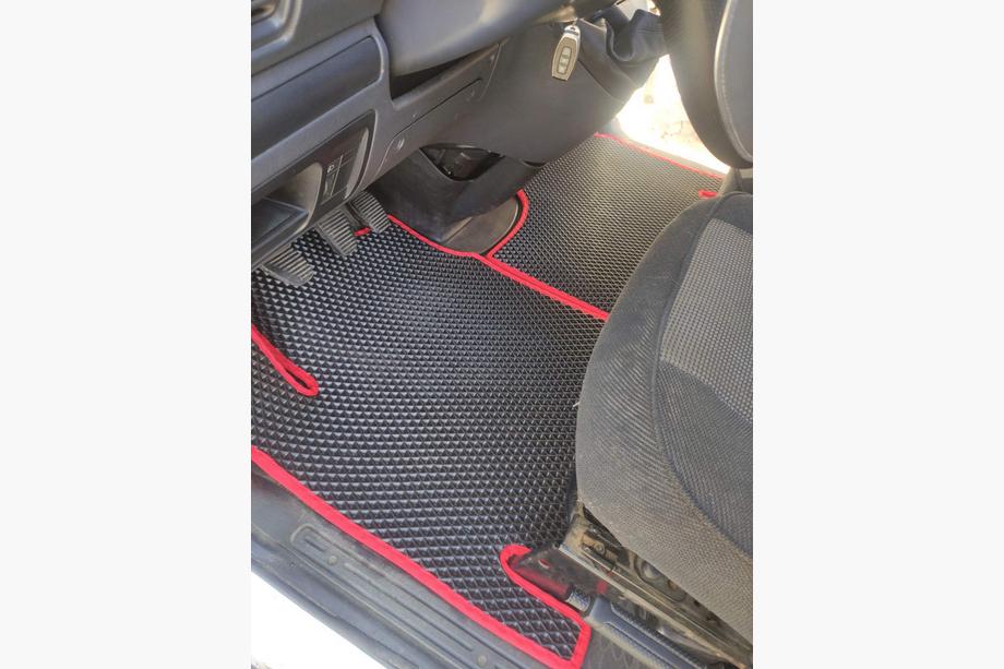 Fiat Scudo 1996-2007 Alfombrillas EVA (negras) Image
