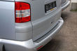 Embellecedor cromado en el parachoques trasero Volkswagen T5 Multivan foto 1