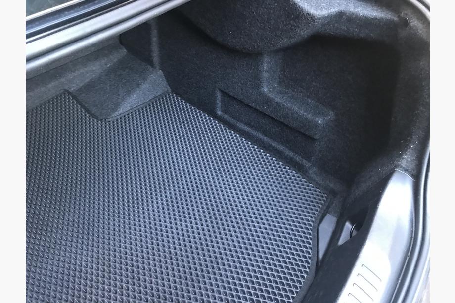 Chevrolet Malibu 2011-2018 Alfombrilla de maletero (EVA, Negro) Foto 4