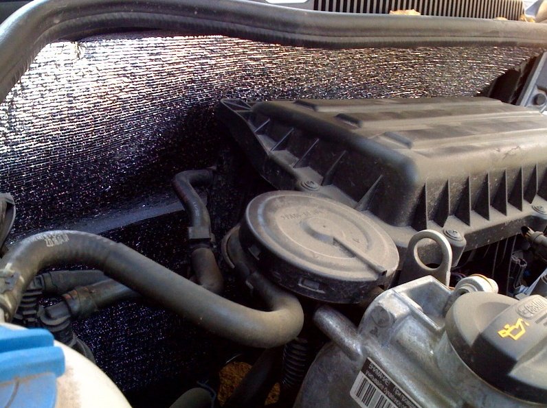 Hágalo usted mismo insonorización del compartimento del motor