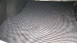 Volkswagen Passat B5 1997-2005 Alfombrilla de maletero SD (EVA, Negro) foto 3