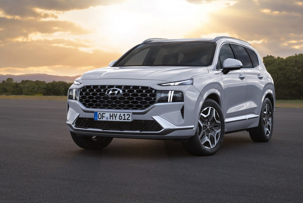 La versión actualizada del crossover Hyundai Santa Fe ya está a la venta