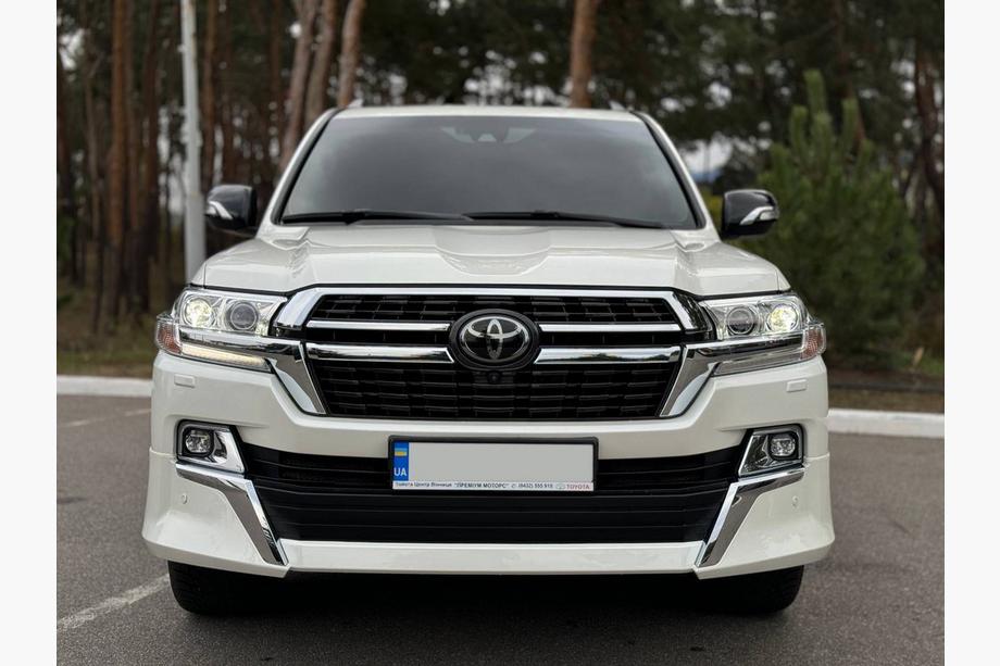 Toyota Land Cruiser 200 2007-2021 Kit de conversión facelift de LC200 2008-2015 a 2021 Executive Foto 22