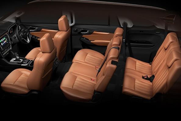 Cuadro SUV Isuzu MU-X nueva generación Foto 5