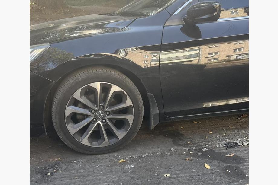Honda Accord IX 2013-2017 Guardabarros Premium Originales 2013-2015 (4 uds) Image
