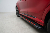 Ford Puma 2019- Estribos Laterales Maya Red (2 uds., Aluminio) foto 1