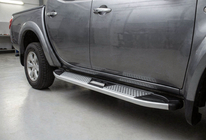 Mitsubishi L200 2006-2015 Estribos Laterales Mevsim Grey (2 uds., Aluminio) foto 1