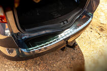 Renault Megane IV 2016-2025 Protector de parachoques trasero Carmos (SW, acero inoxidable) foto 1