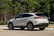 Descripción general del crossover híbrido Toyota Venza foto 2