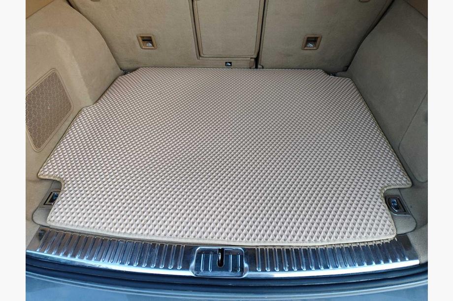 Porsche Cayenne 2010-2017 Alfombrilla de maletero con subwoofer (EVA, gris) Image