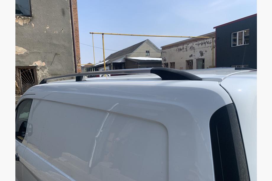 Ford Connect 2014-2021 Barras de Techo Cromadas Maxi, pies de plastico Foto 7