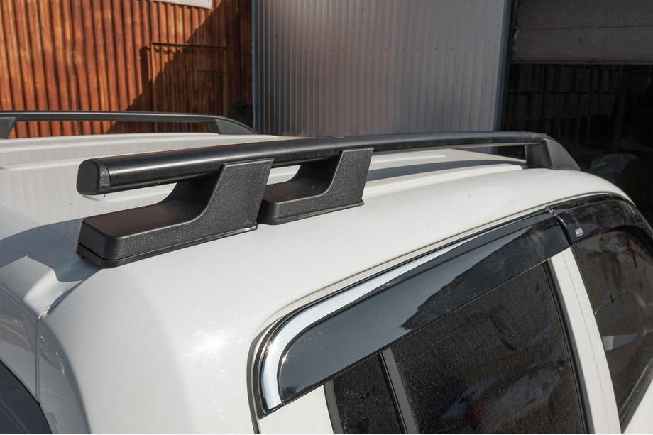Volkswagen Amarok 2010-2022 Barras de techo OmsaLine Sport (2 uds, negras) Foto 5