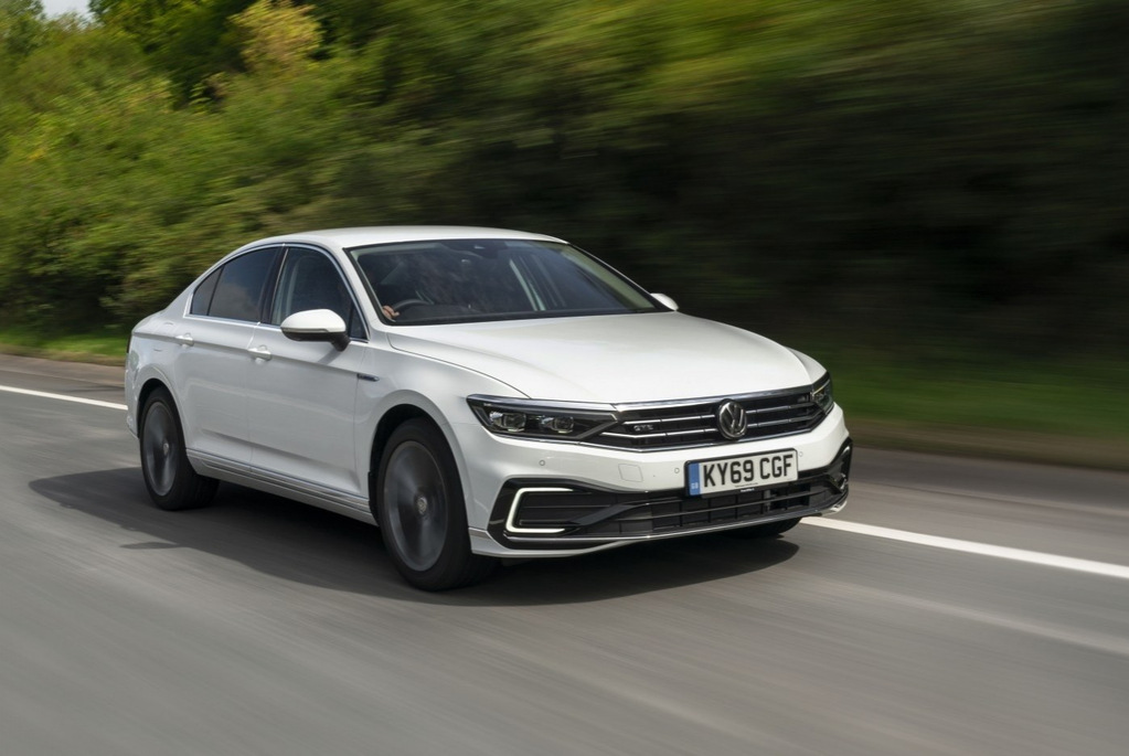 Revisión de la modificación híbrida del Volkswagen Passat GTE