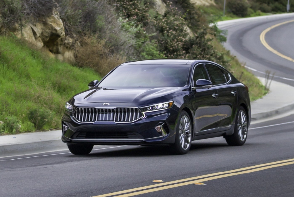 Revisión del sedán modernizado KIA Cadenza