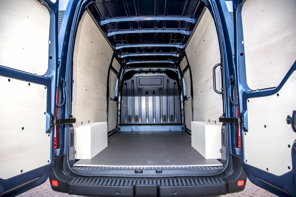 Revisión de la furgoneta Renault Master actualizada