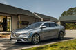 Revisión del sedán actualizado Renault Talisman foto 3