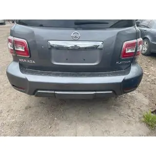 Pilotos traseros LED (Original, usado, año 2019) Nissan Armada 2016-2024 foto 4