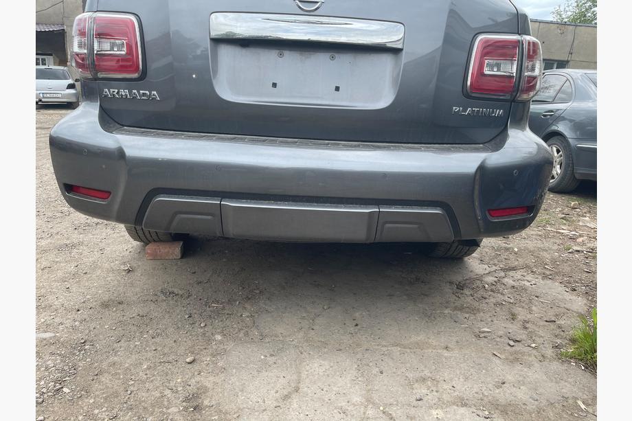 Nissan Armada 2016-2024 Pilotos traseros LED (Original, usado, año 2019) Foto 7