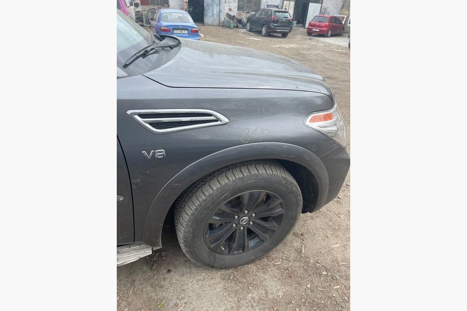 Nissan Armada 2016-2024 Aleta delantera derecha (precio por unidad, original 2019) Foto 3