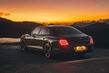 Revisión del sedán de lujo con tracción total Bentley Flying Spur foto 7