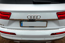 Audi Q7 2015–2026 Protector de Parachoques Trasero Carmos Acero Inoxidable foto 4