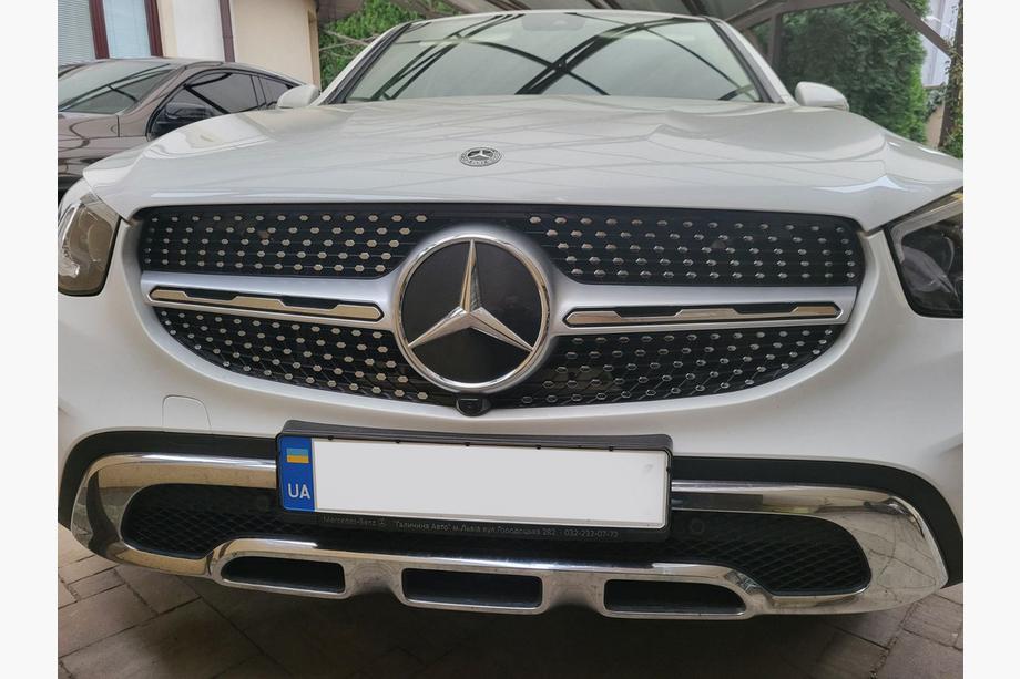 Mercedes GLC coupe C253 2016-2023 Parrilla Delantera Diamond Silver (para Base 2019-2022) Image