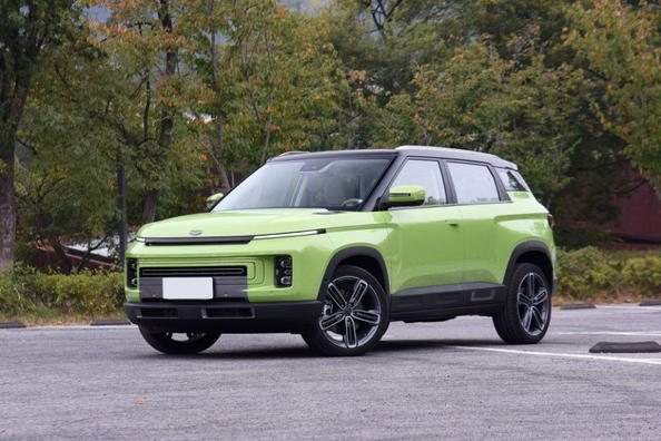 Revisión del nuevo crossover Geely ICON