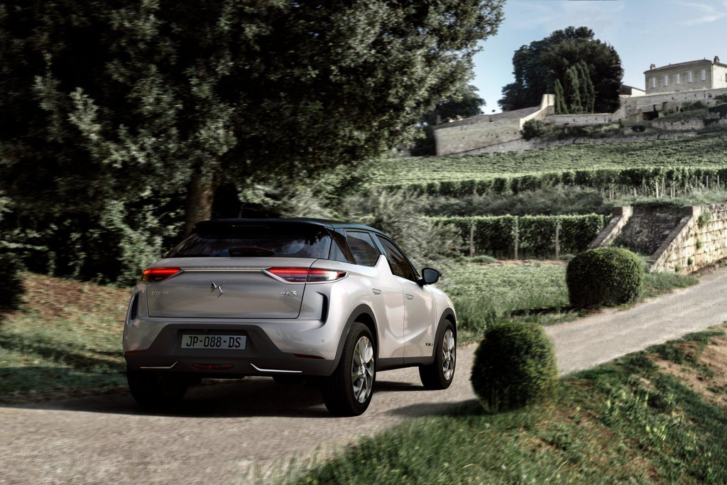 Modificación eléctrica del crossover urbano DS 3 Crossback E-Tense