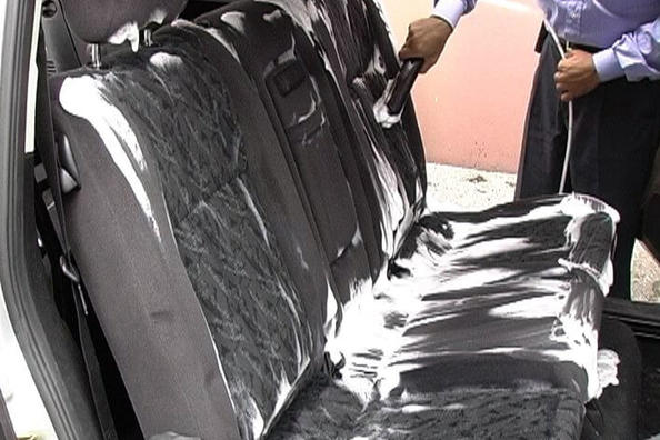 Limpieza interior del coche con sus propias manos