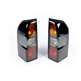 Pilotos traseros Dark Safari (2004-2008, 2 uds) Nissan Patrol Y61 1997-2011 foto 2