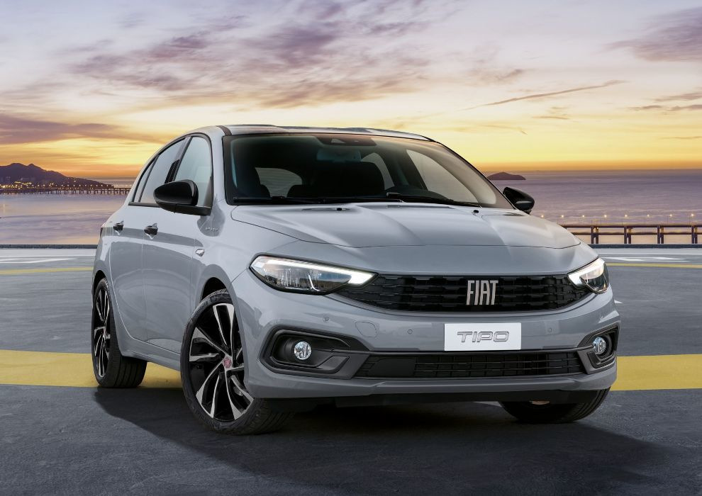 Fiat Tipo Hatchback actualizado de cinco puertas con hatchback