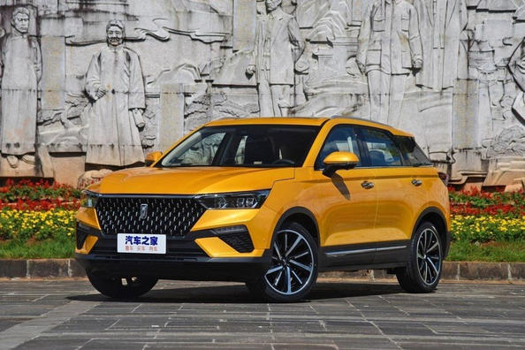 Revisión del crossover compacto FAW Bestune T77
